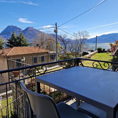 Borgocastello Apartment Rezzonico Екстериор снимка